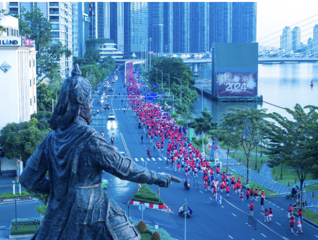 Giải Marathon quốc tế Thành phố Hồ Chí Minh Techcombank mùa thứ 8 - Giải chạy biểu trưng với bước chạy “Vì một Việt Nam vượt trội”